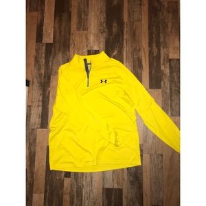 Under Armour Pull Over